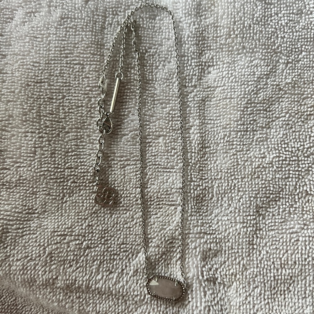 Kendra scott necklace